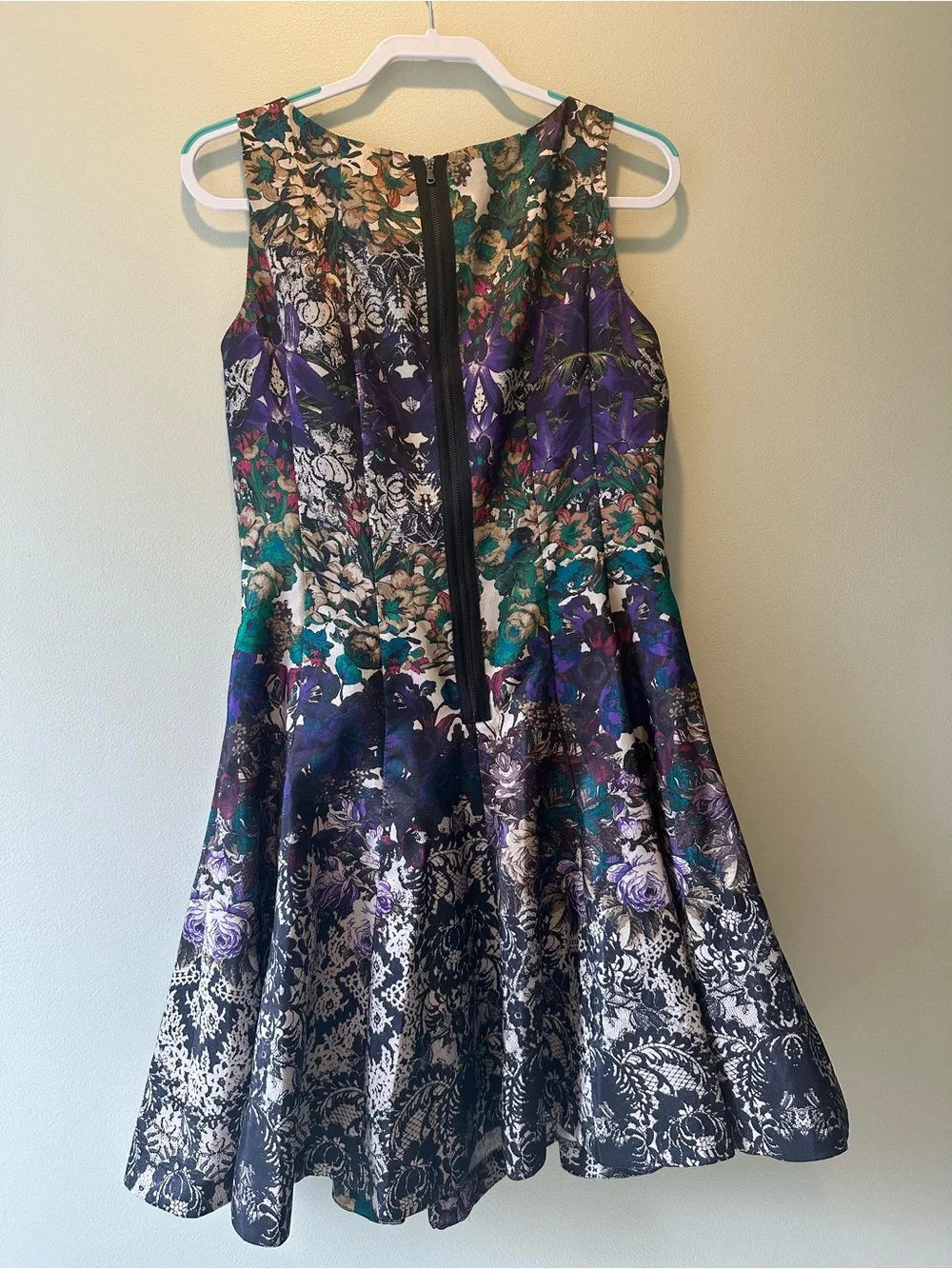Dressbarn Sleeveless Floral Brocade A-Line Dress in Purple, Teal, Black - Picture 8 of 8